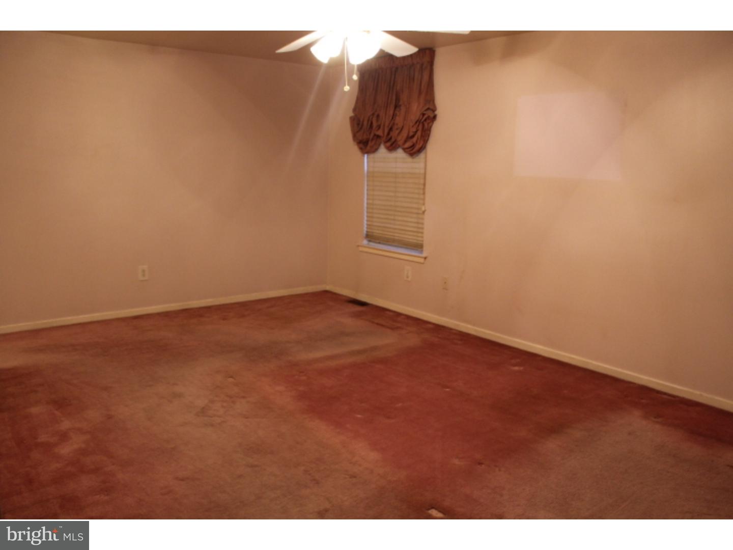 164 Crossing Way Clementon, NJ 08021 - Photo 9 of 15 Gallery Image 9