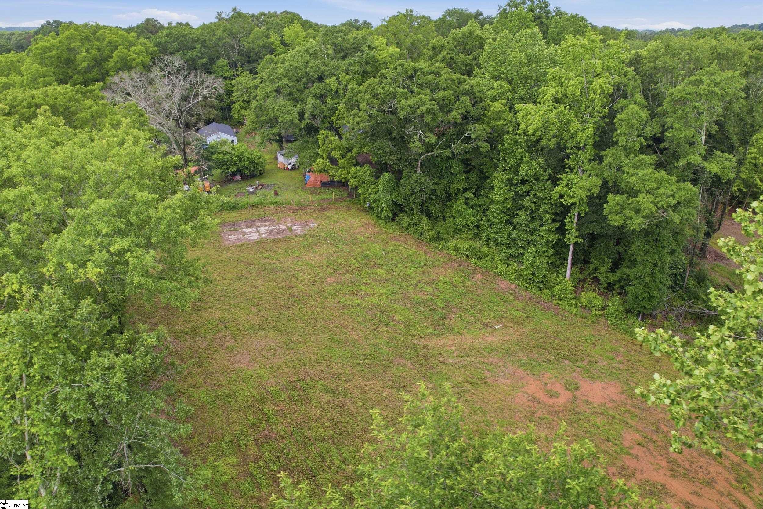 401 Old Pelzer Road Pelzer, SC 29669 - Photo 4 of 12