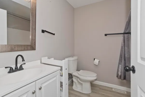 $525,000 | 32-34 Clark Street, Springfield, MA 01105