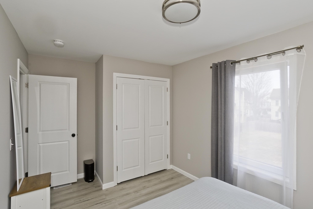 32-34 Clark Street Springfield, MA 01105 - Photo 22 of 23