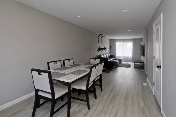 $525,000 | 32-34 Clark Street, Springfield, MA 01105