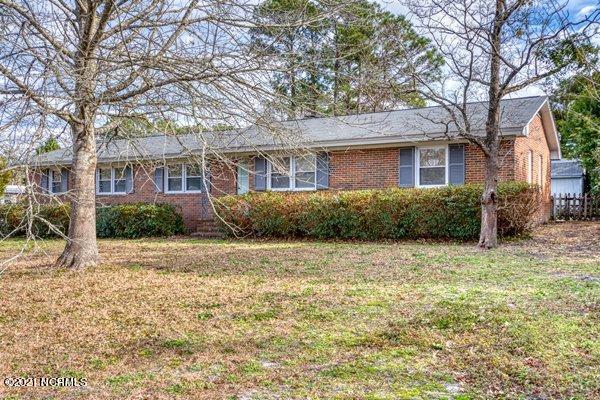 226 Oakhurst Road Wilmington, NC 28409 - Photo 1 of 49 m_226_Oakhurst-45
