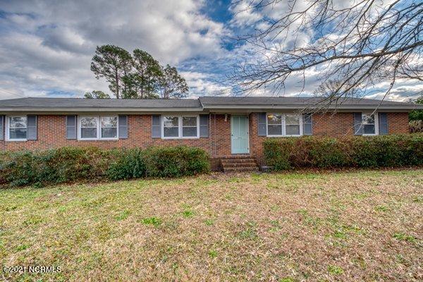 226 Oakhurst Road Wilmington, NC 28409 - Photo 2 of 49 m_226_Oakhurst-46