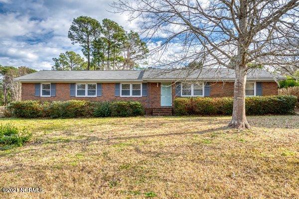 226 Oakhurst Road Wilmington, NC 28409 - Photo 3 of 49 m_226_Oakhurst-44