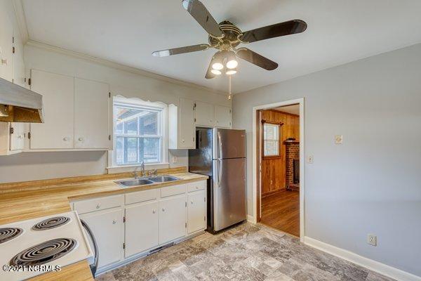 226 Oakhurst Road Wilmington, NC 28409 - Photo 6 of 49 m_226_Oakhurst-4