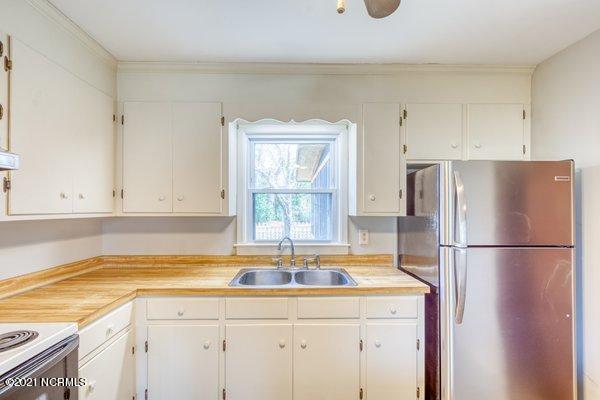 226 Oakhurst Road Wilmington, NC 28409 - Photo 8 of 49 m_226_Oakhurst-7