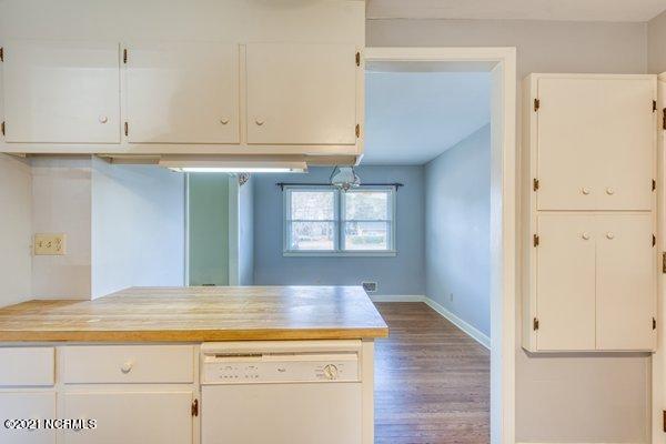226 Oakhurst Road Wilmington, NC 28409 - Photo 10 of 49 m_226_Oakhurst-9