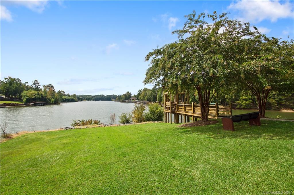 309 Wave Crest Drive Tega Cay, SC 29708 - Photo 19 of 22 Gallery Image 19
