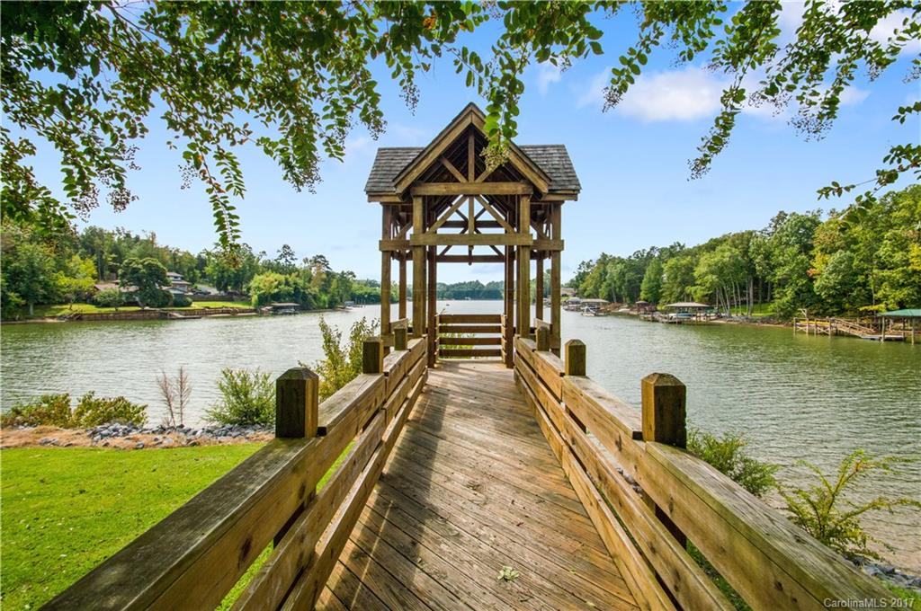 309 Wave Crest Drive Tega Cay, SC 29708 - Photo 20 of 22 Gallery Image 20