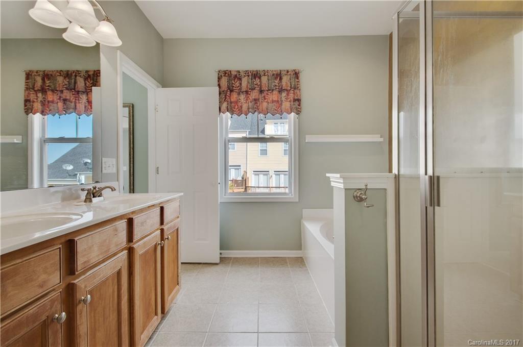 309 Wave Crest Drive Tega Cay, SC 29708 - Photo 10 of 22 Gallery Image 10