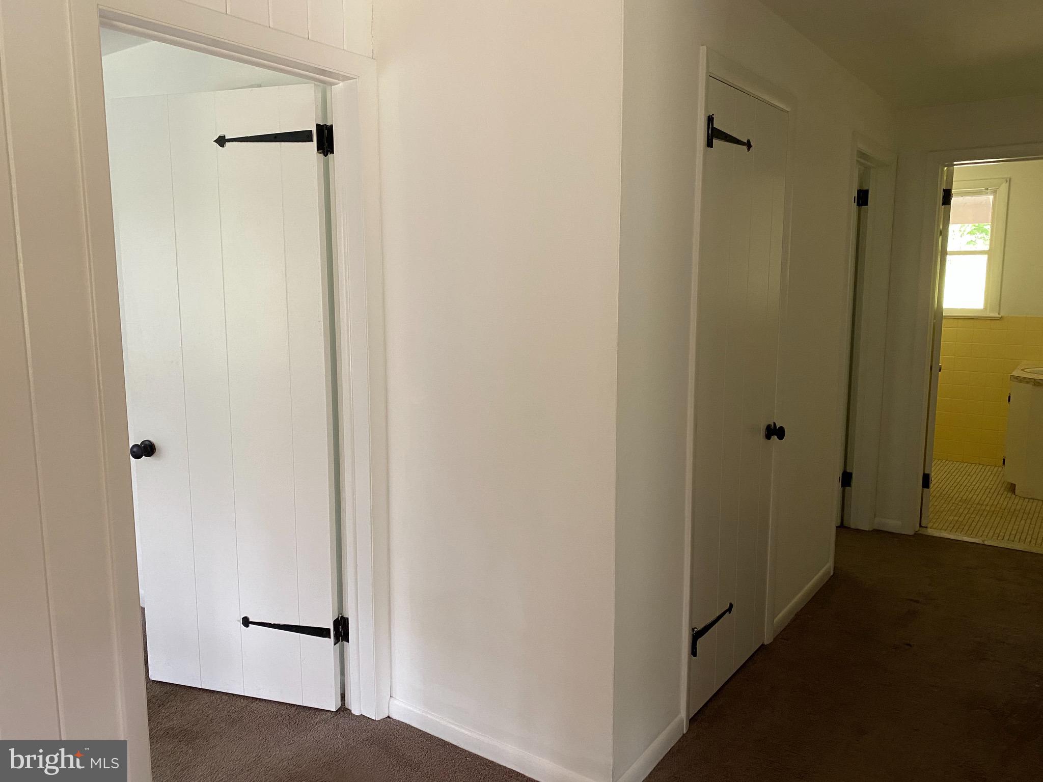 3108 Goezel Road Perkiomenville, PA 18074 - Photo 20 of 40 Hallway to bedrooms