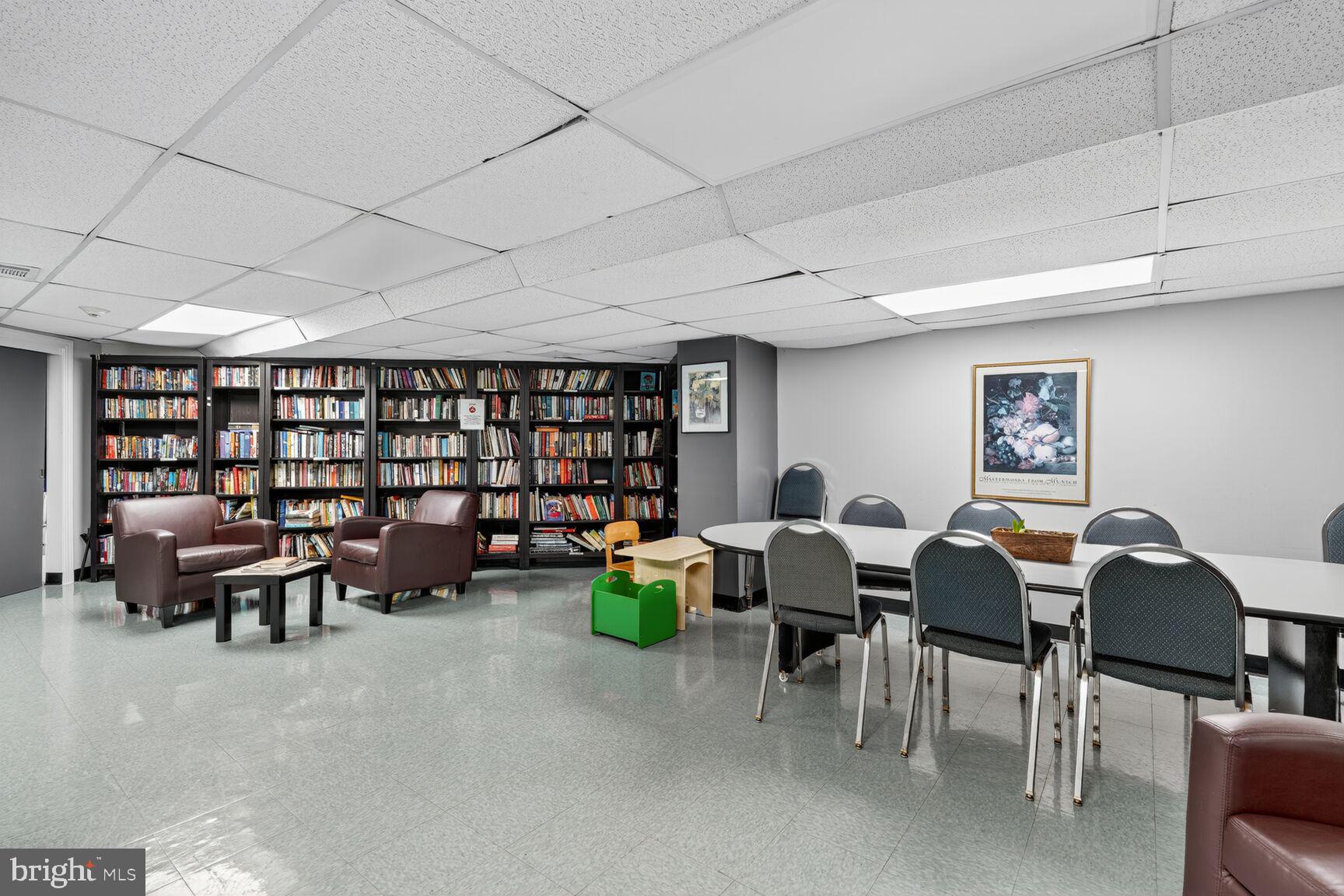 4000 Tunlaw Road Northwest, Unit 116 Washington, DC 20007 - Photo 16 of 20