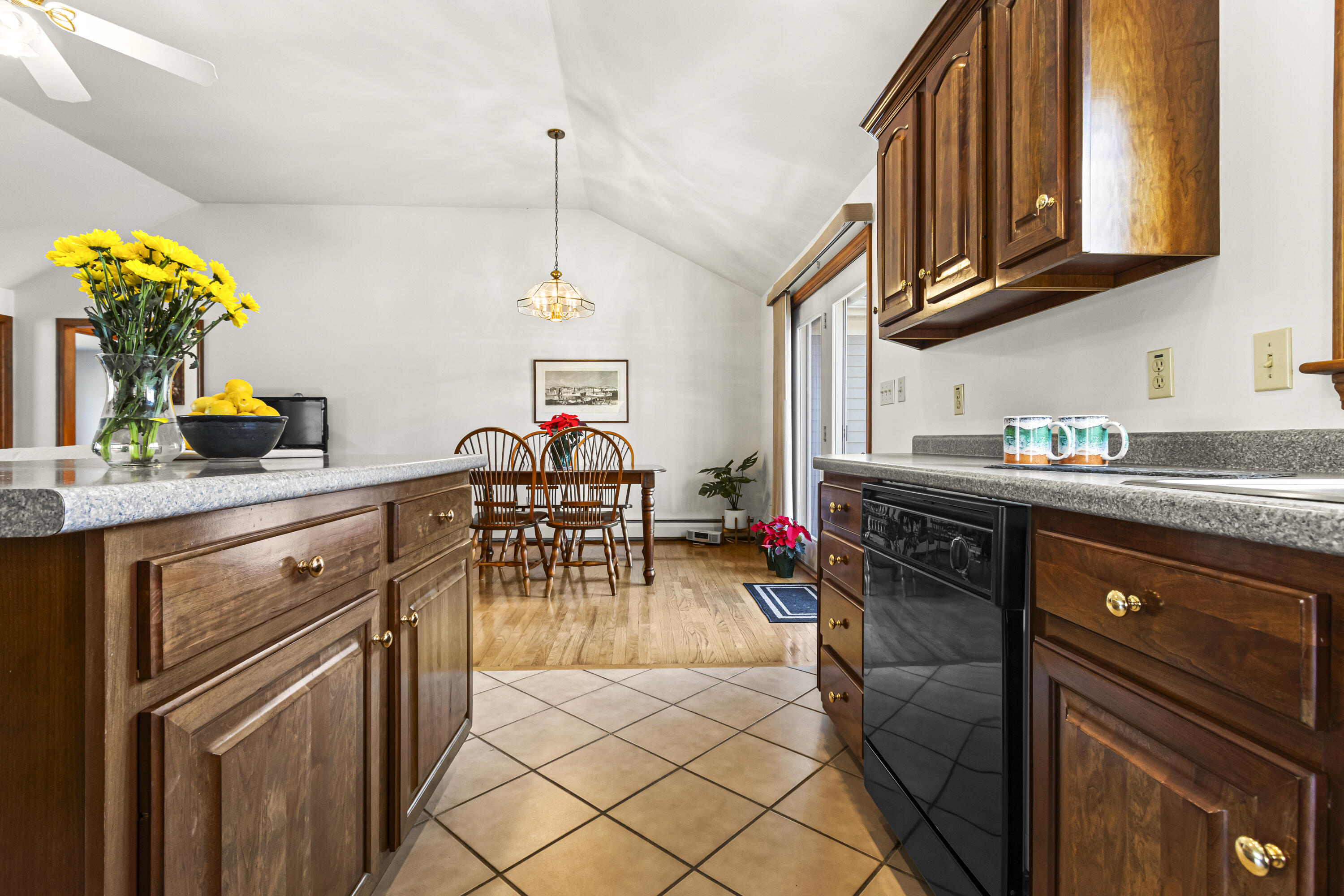 27 Eastfield Road Portland, ME 04102 - Photo 17 of 64 20241215TR-71012