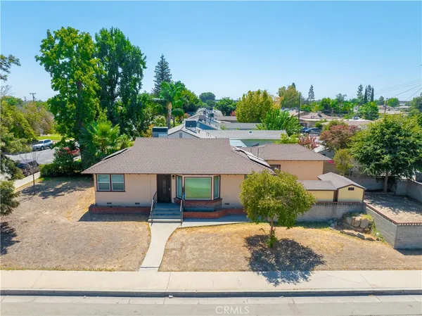 $299,000 | 3501 Bank Street, Bakersfield, CA 93309