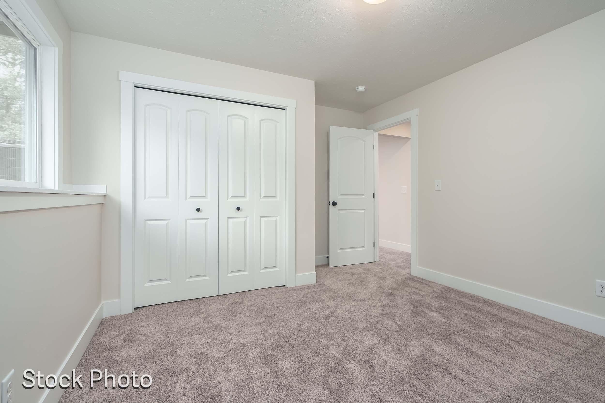 327 Round Hill Road Kalamazoo, MI 49009 - Photo 25 of 28 Hickory_Valley_Dr_196_Kalamazoo_49009-23