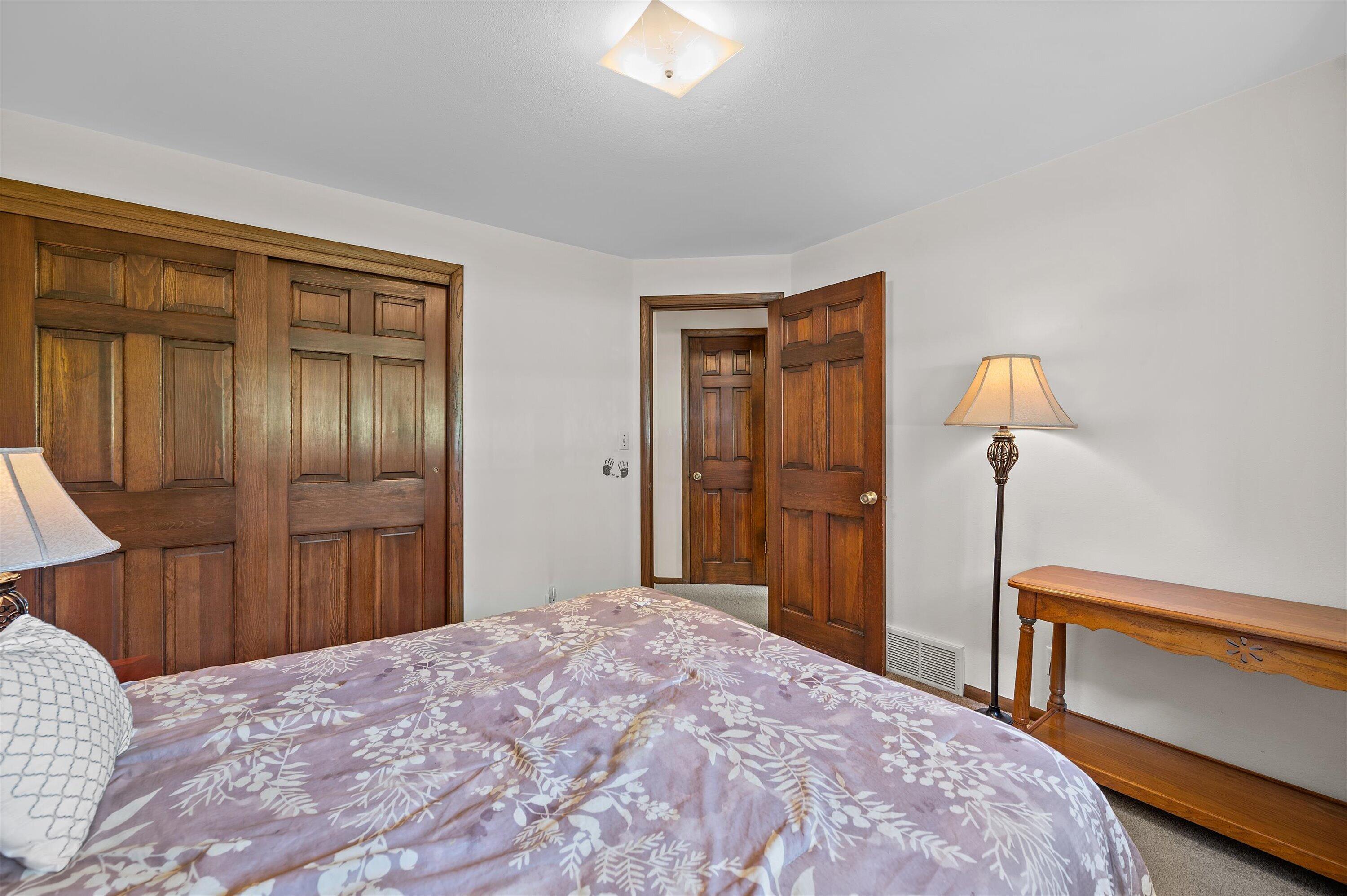 405 Plat Road Richfield, WI 53017 - Photo 20 of 42 2nd Bed (1)