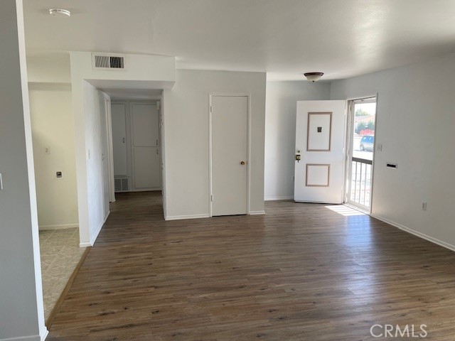 27108 El Rancho Road Menifee, CA 92586 - Photo 7 of 22