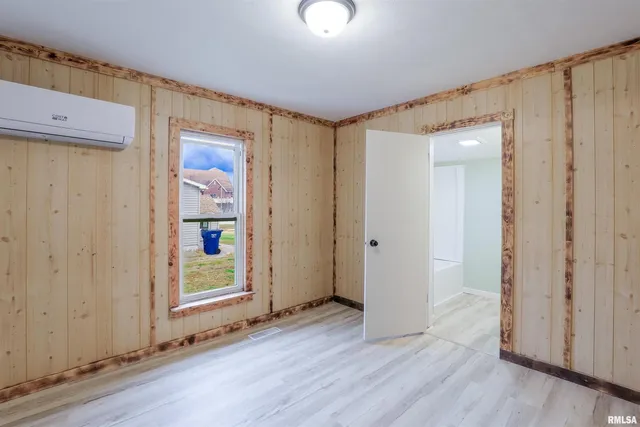 $74,900 | 506 West Poplar Street, West Frankfort, IL 62896