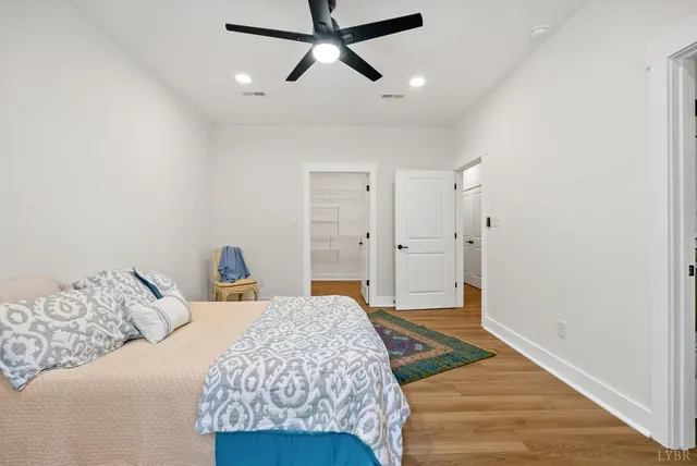 $459,900 | 23 Camellia Place, Moneta, VA 24121