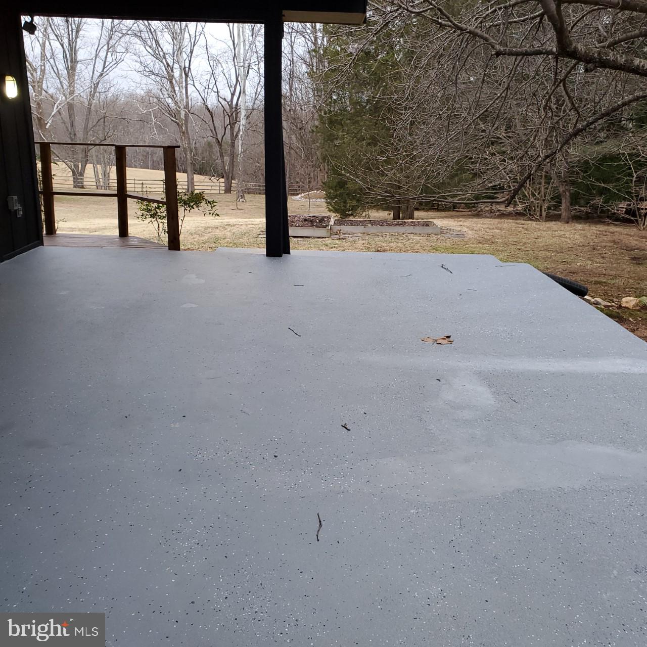14901 Springfield Road Darnestown, MD 20874 - Photo 35 of 40 Patio