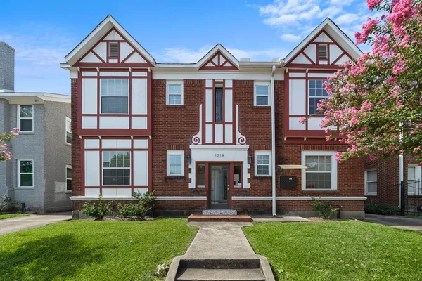 $1,850 | 1219 West Gray Street, Unit 2, Houston, TX 77019