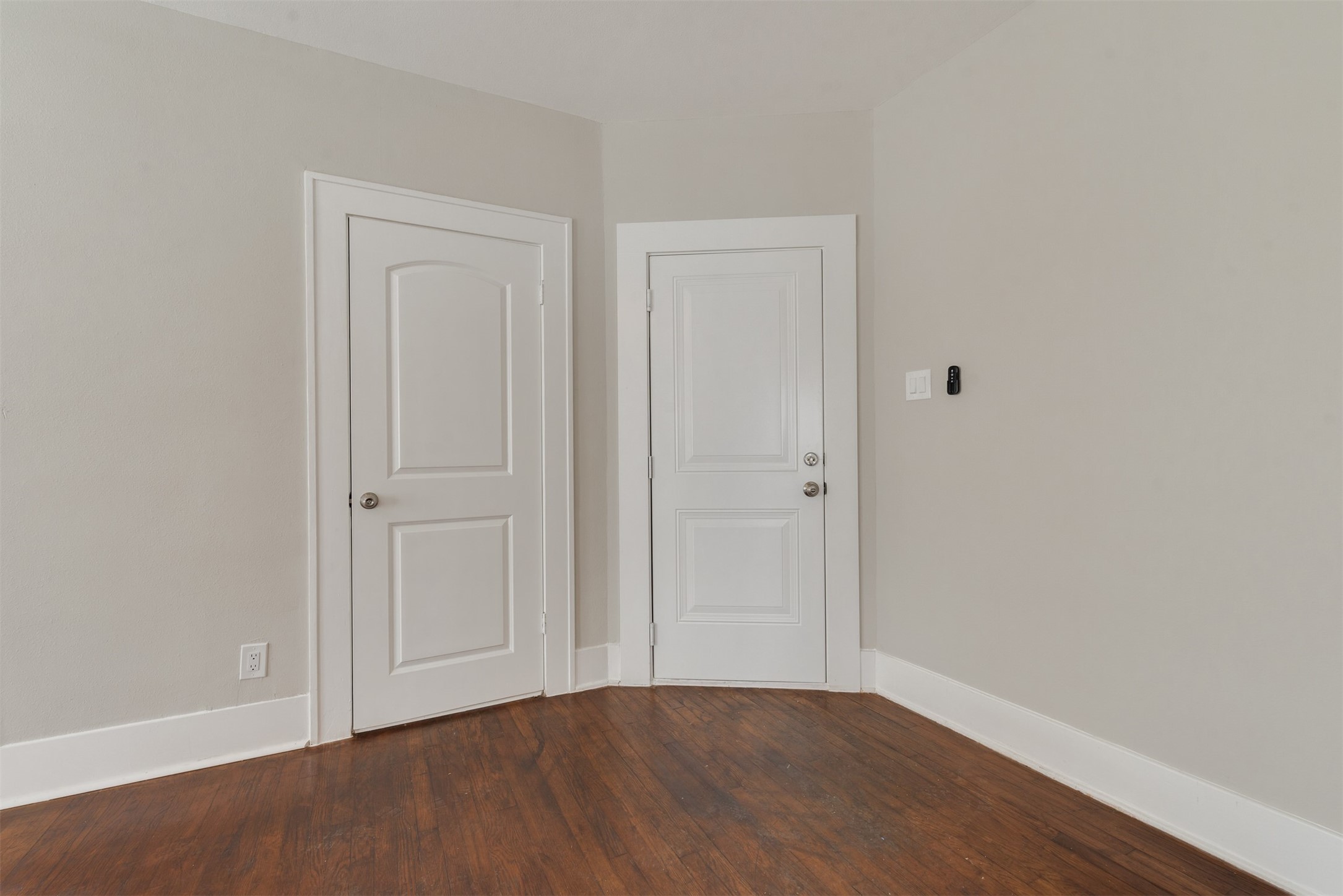 1219 West Gray Street, Unit 2 Houston, TX 77019 - Photo 3 of 25 a view of an empty room with wooden floor