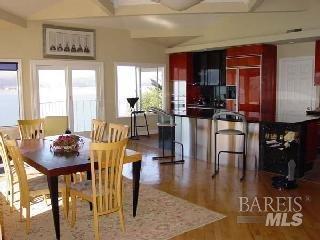 10 Cliff Road Belvedere, CA 94920 - Photo 19 of 21 a view of a dining room with furniture