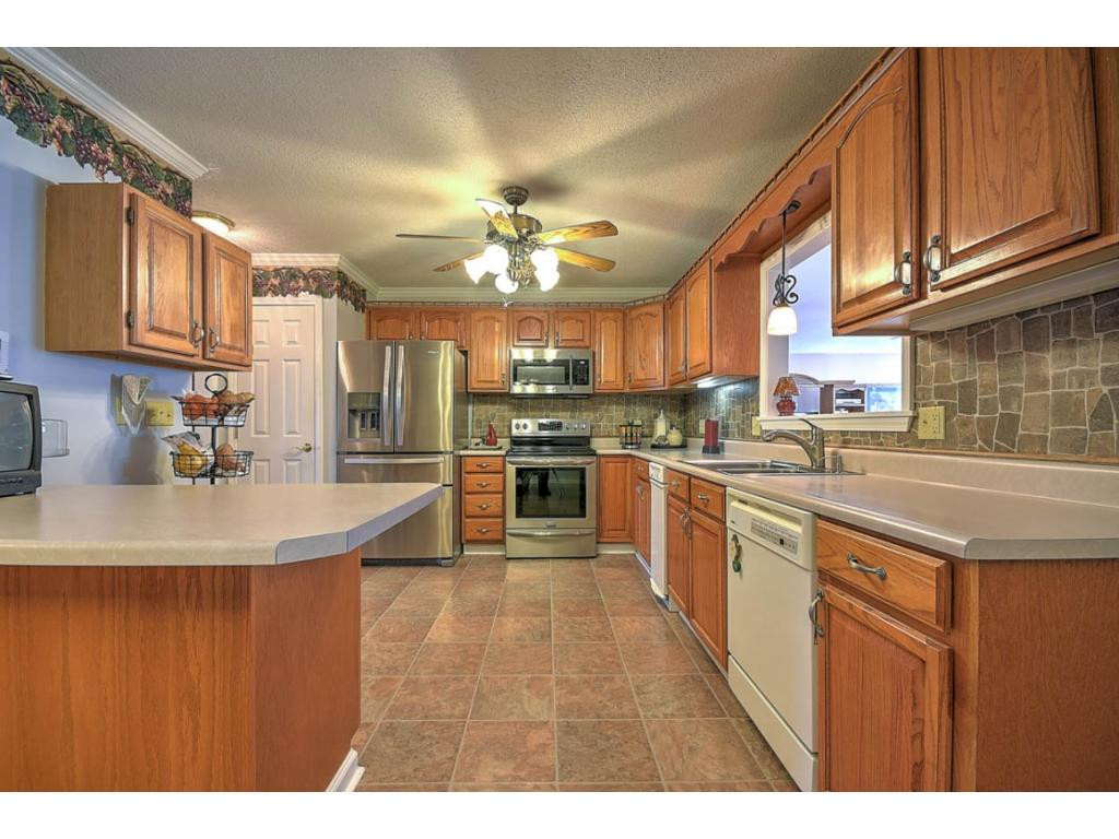 1118 Walnut Grove Road Bluff City, TN 37618 - Photo 15 of 36 Photo 15