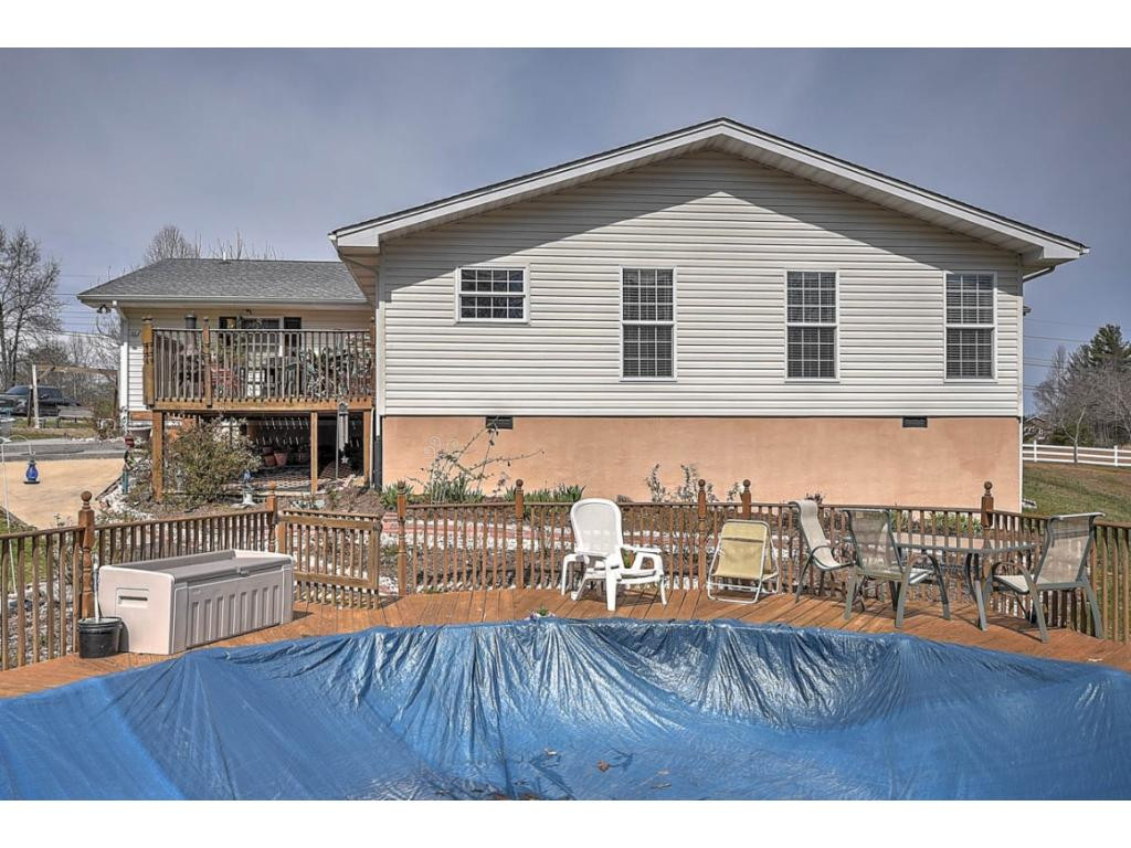 1118 Walnut Grove Road Bluff City, TN 37618 - Photo 31 of 36 Photo 31