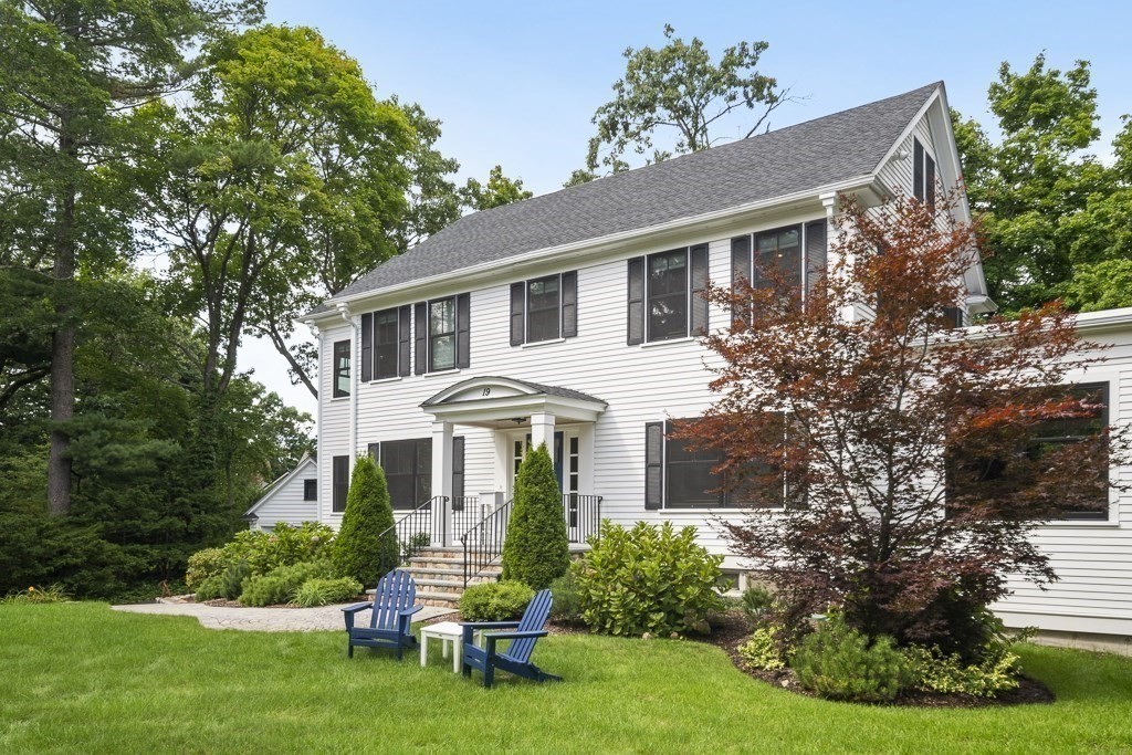 19 Eliot Road Lexington, MA 02421 - Photo 2 of 40
