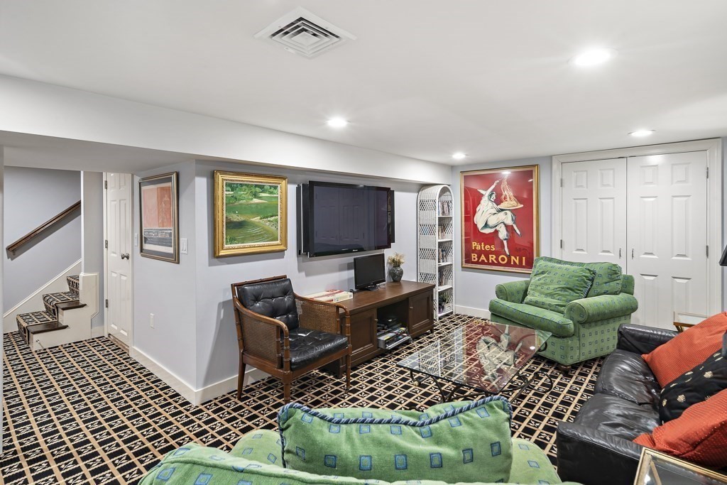 19 Eliot Road Lexington, MA 02421 - Photo 30 of 40