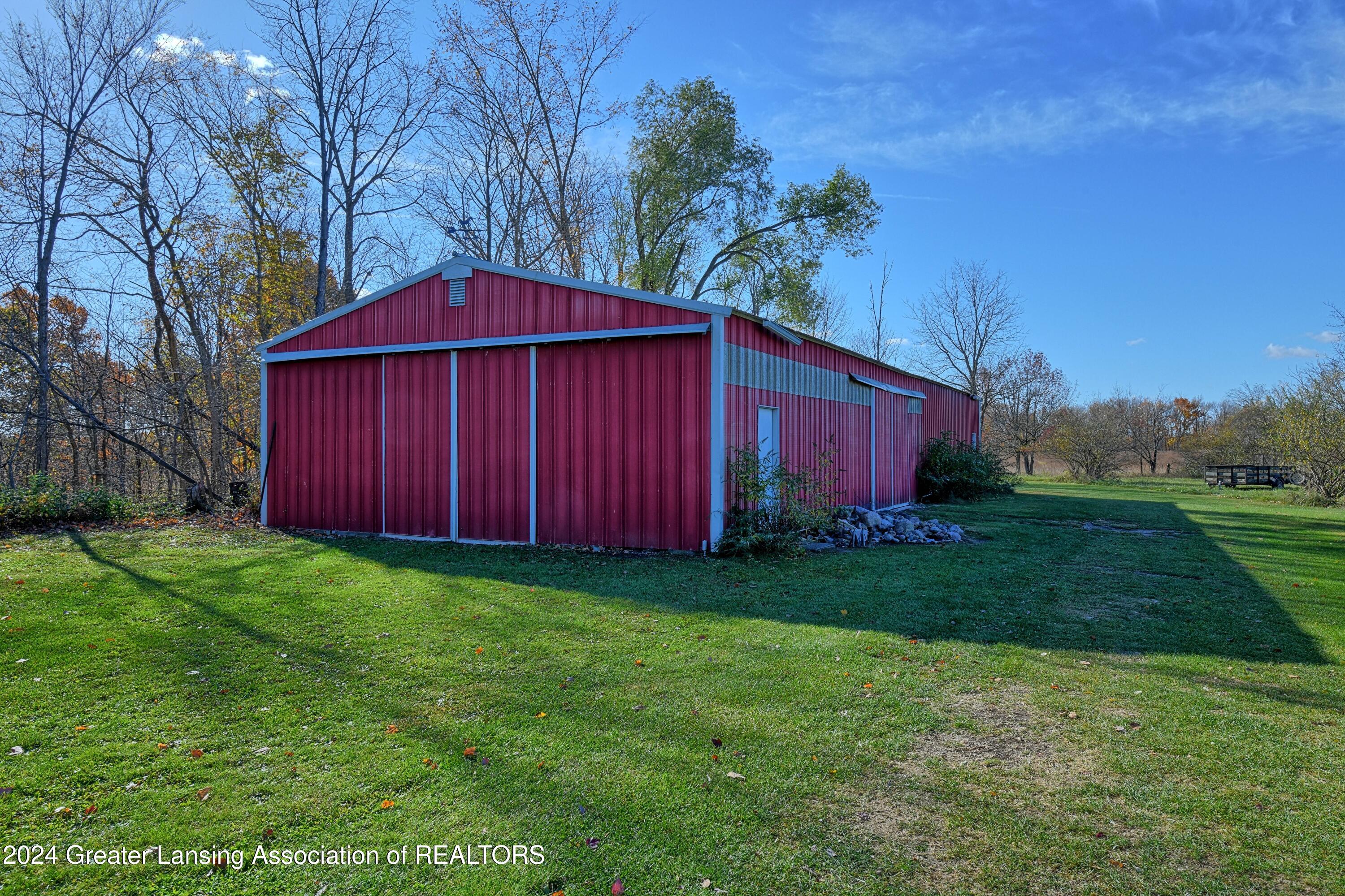 15027 West Cutler Road Portland, MI 48875 - Photo 44 of 65 Back pole barn
