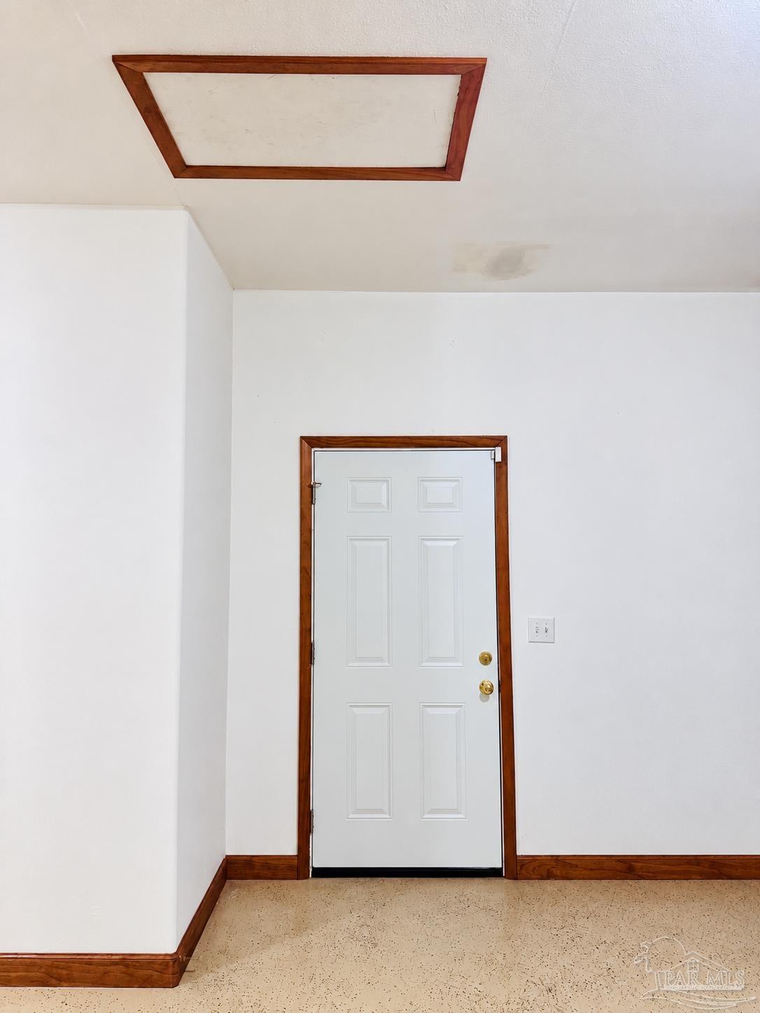 6636 Helms Road Pensacola, FL 32526 - Photo 10 of 32 Gallery Image 10