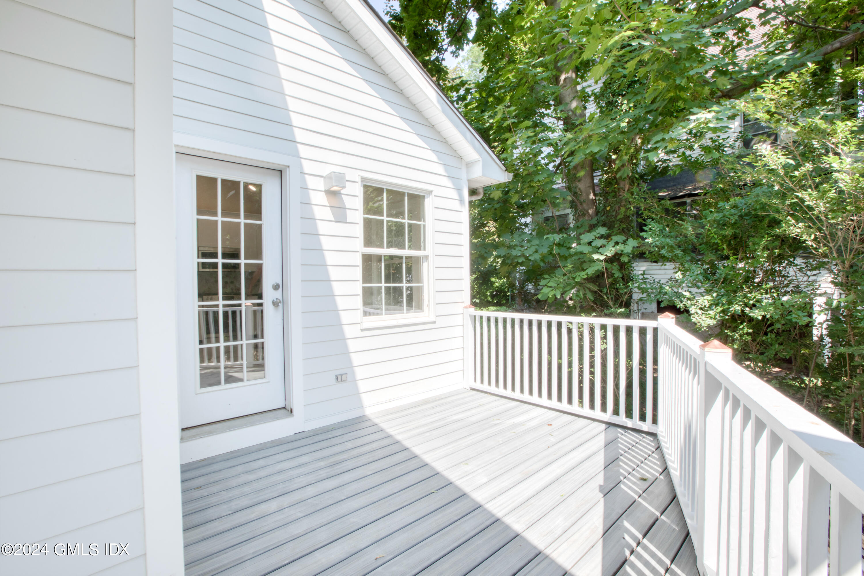 40 Prospect Street, Unit 1 Greenwich, CT 06830 - Photo 15 of 18 a view of a wooden deck
