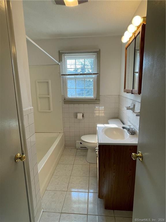 22 College Street, Unit 6 Clinton, CT 06413 - Photo 9 of 13