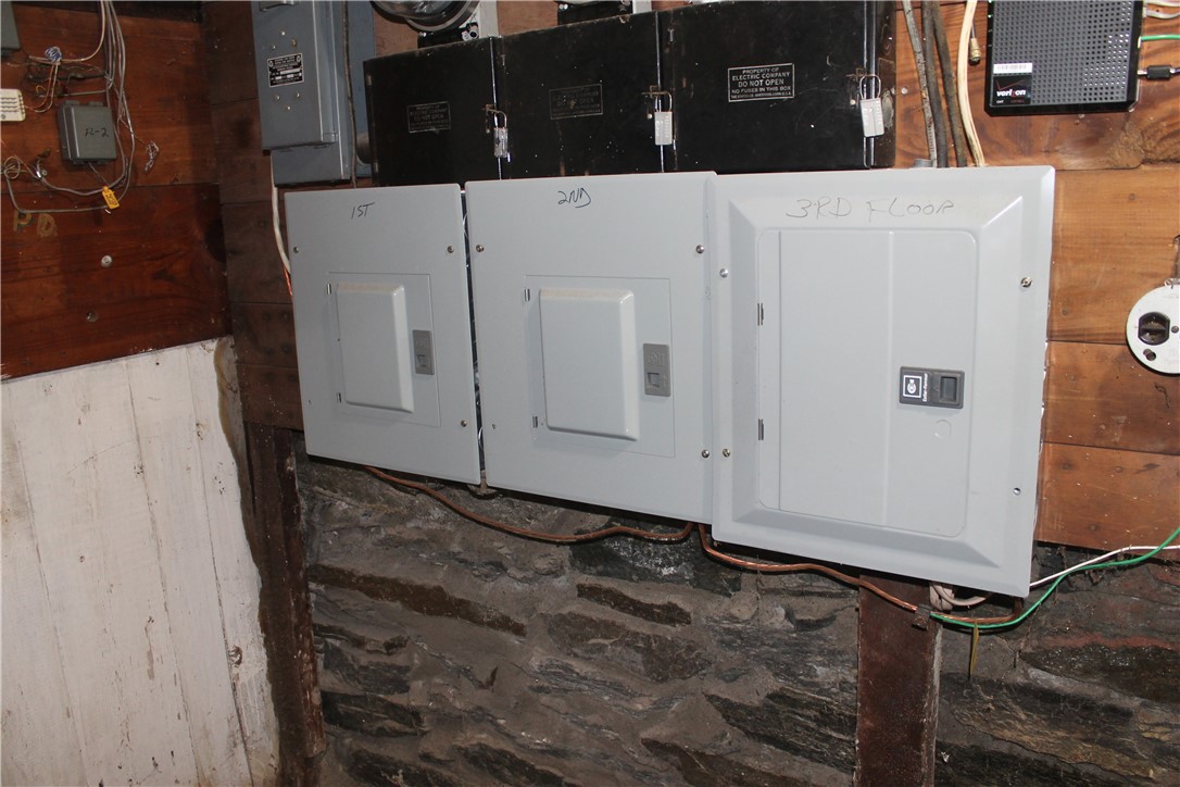95 Park Avenue Woonsocket, RI 02895 - Photo 46 of 50 electrical panels