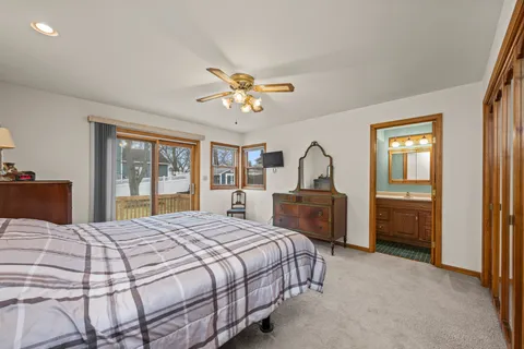 $475,000 | 24036 North Overhill Drive, Lake Zurich, IL 60047