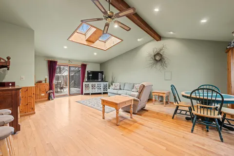 $475,000 | 24036 North Overhill Drive, Lake Zurich, IL 60047