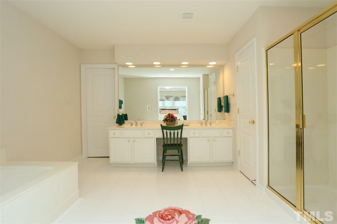 3922 Sunset Maple Court Raleigh, NC 27612 - Photo 18 of 25