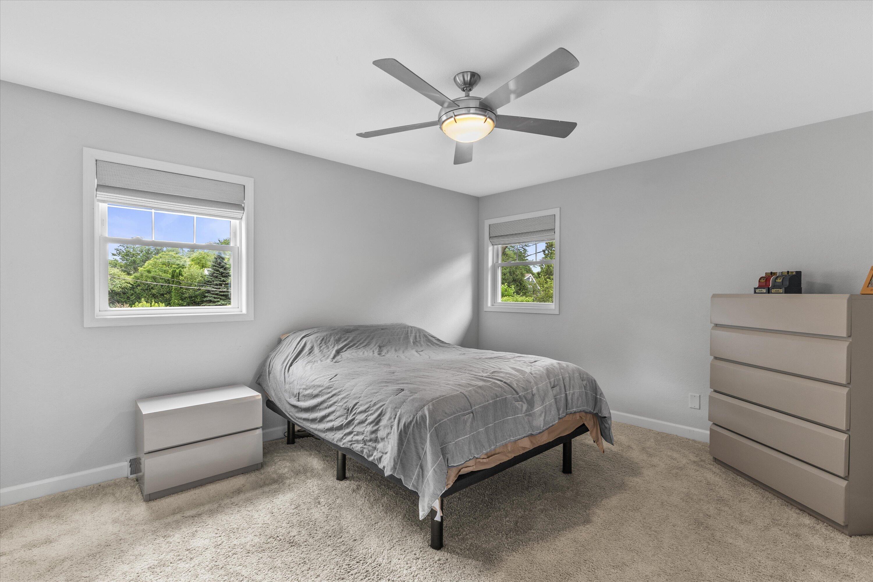 2430 Ruger Avenue Janesville, WI 53545 - Photo 20 of 36 16-LUKE8652