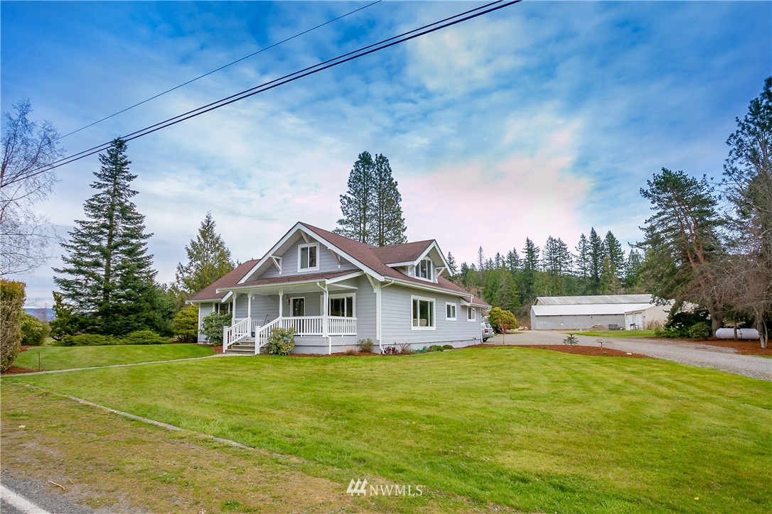 4374 Dewey Road Bellingham, WA 98226 - Photo 1 of 21 Gallery Image 1