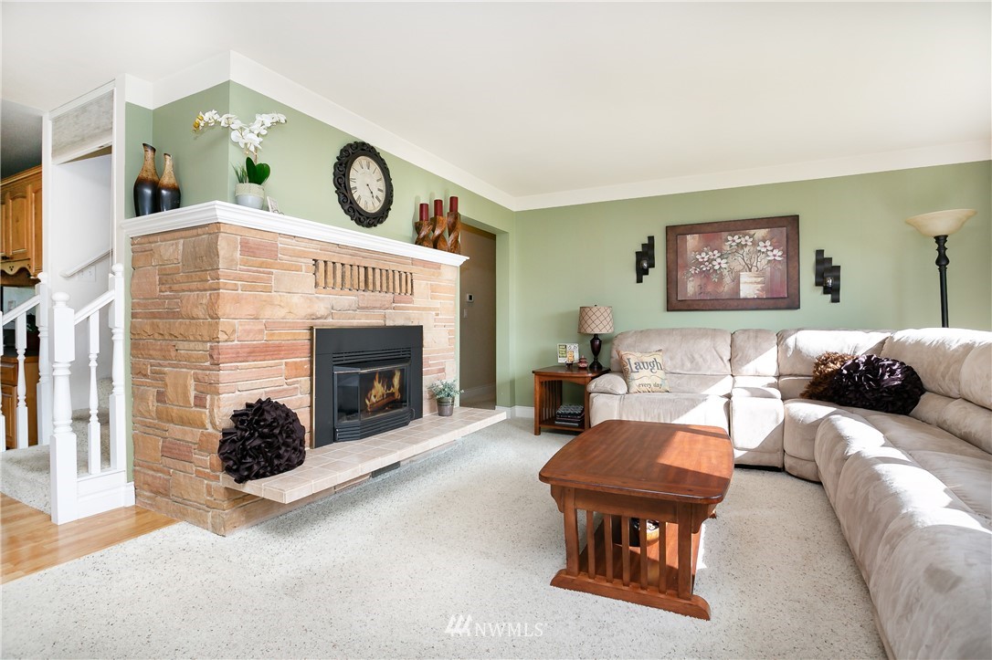 4374 Dewey Road Bellingham, WA 98226 - Photo 8 of 21 Gallery Image 8