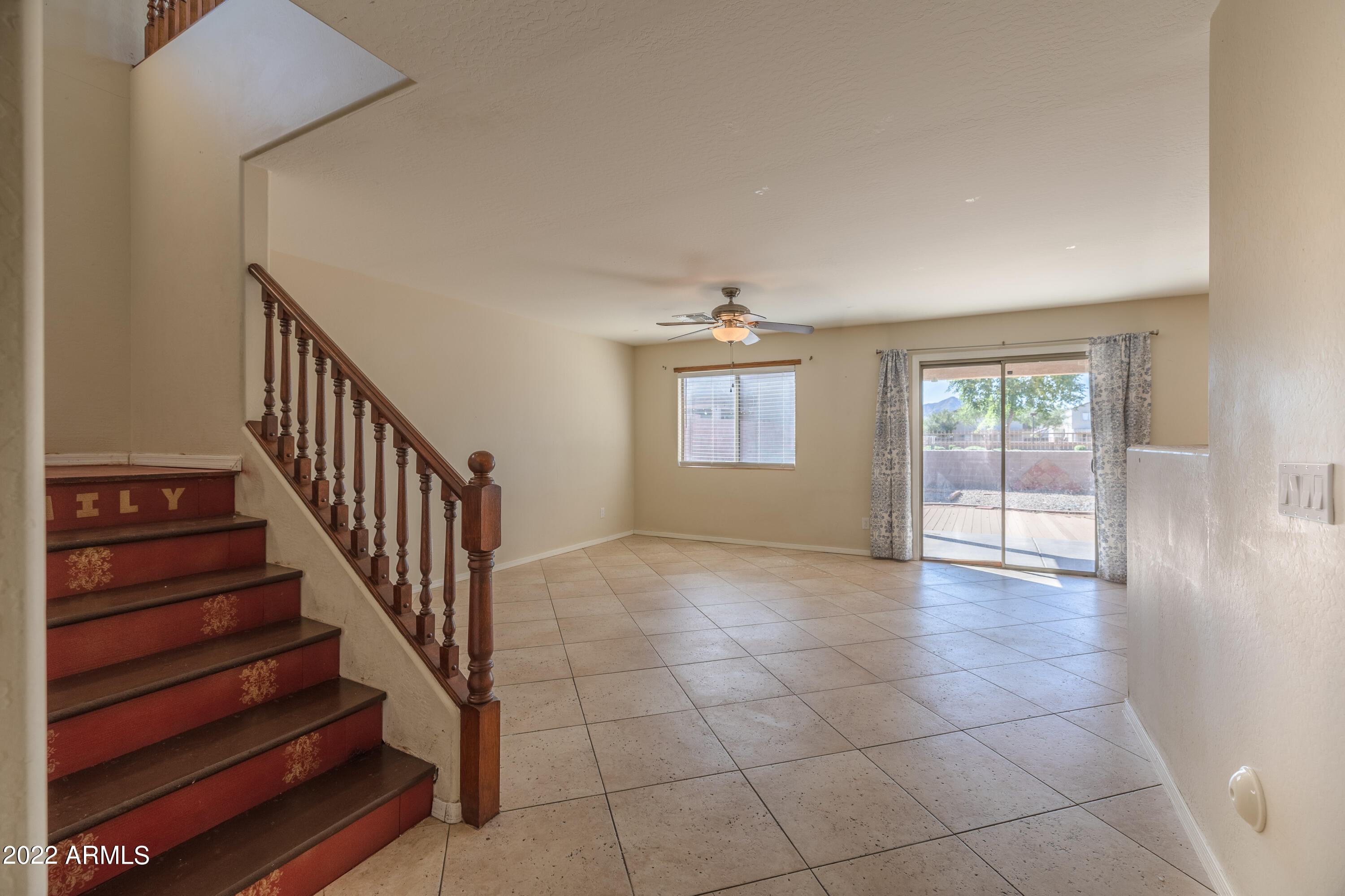 3233 West Pecan Road Phoenix, AZ 85041 - Photo 7 of 35 Living Room 1