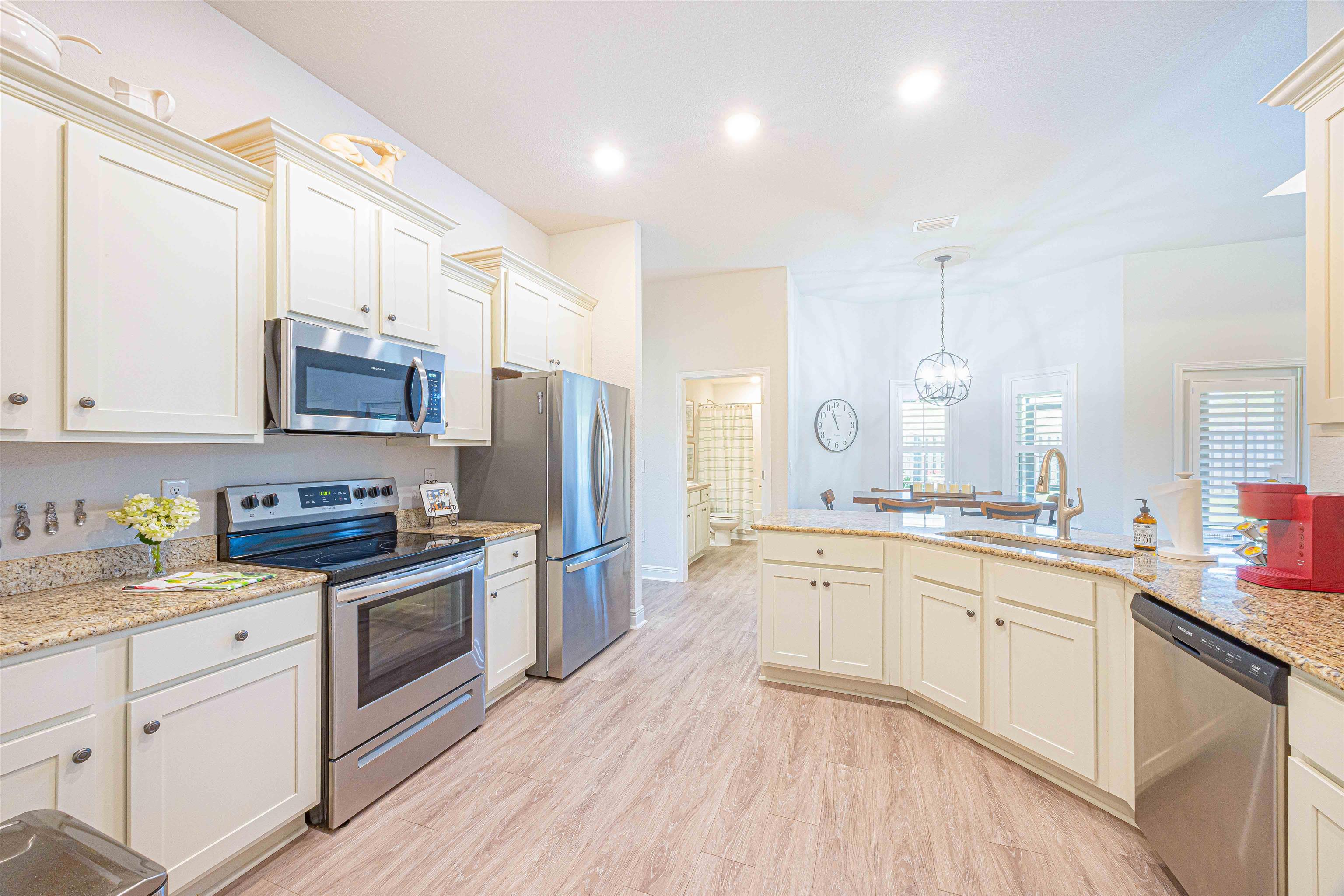 1409 Makaira Drive Foley, AL 36535 - Photo 13 of 45 Kitchen