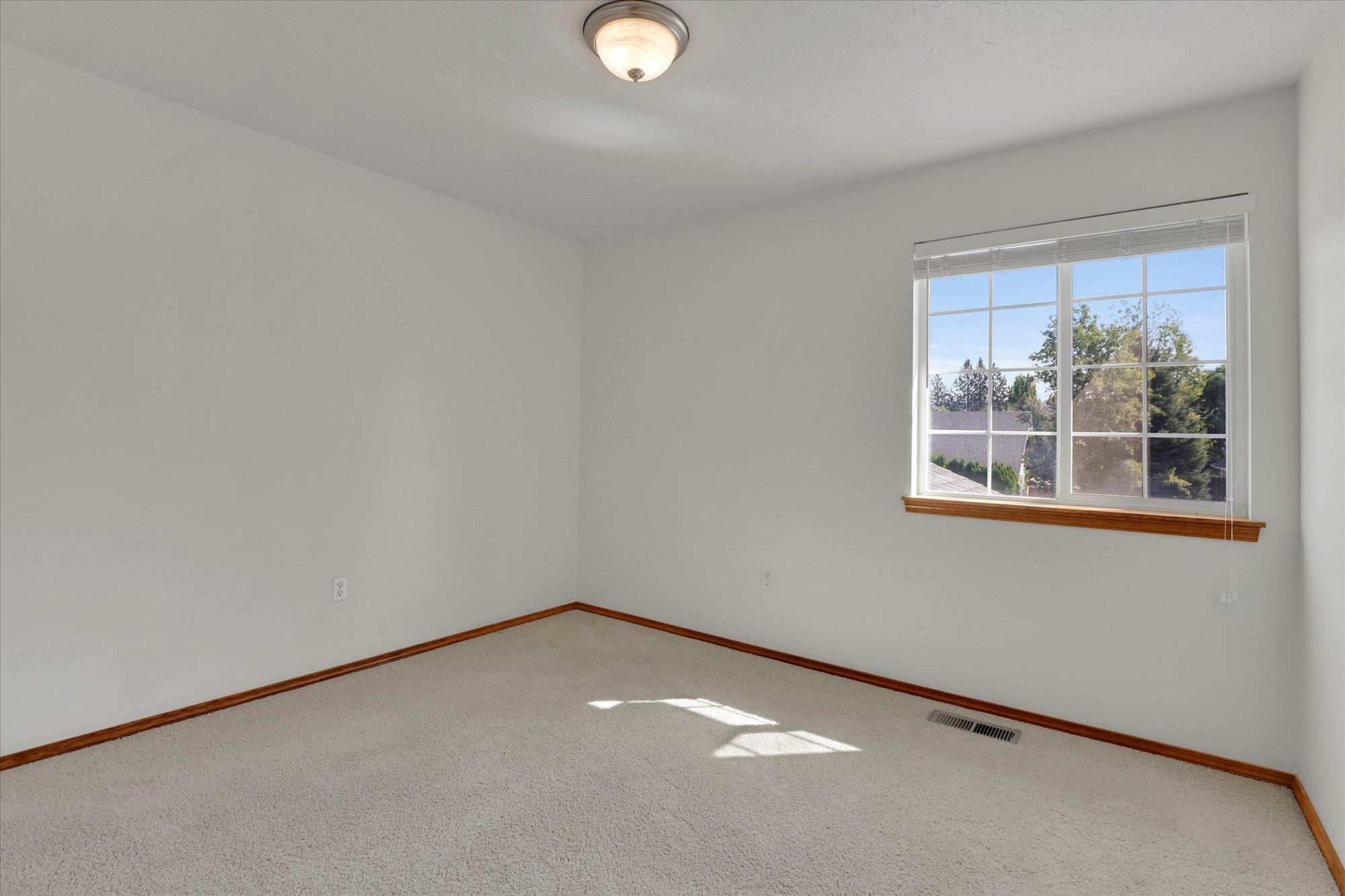 6706 South Moran View Street Spokane, WA 99224 - Photo 23 of 41