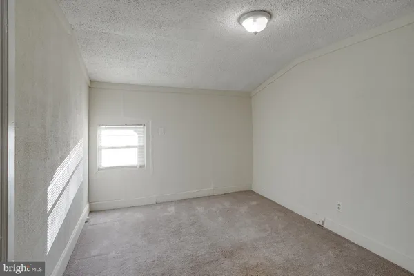 $2,150 | 7 B Dresser Avenue, Unit 1, Burlington, NJ 08016