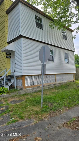 $175,000 | 1617 4th Avenue, Schenectady, NY 12303