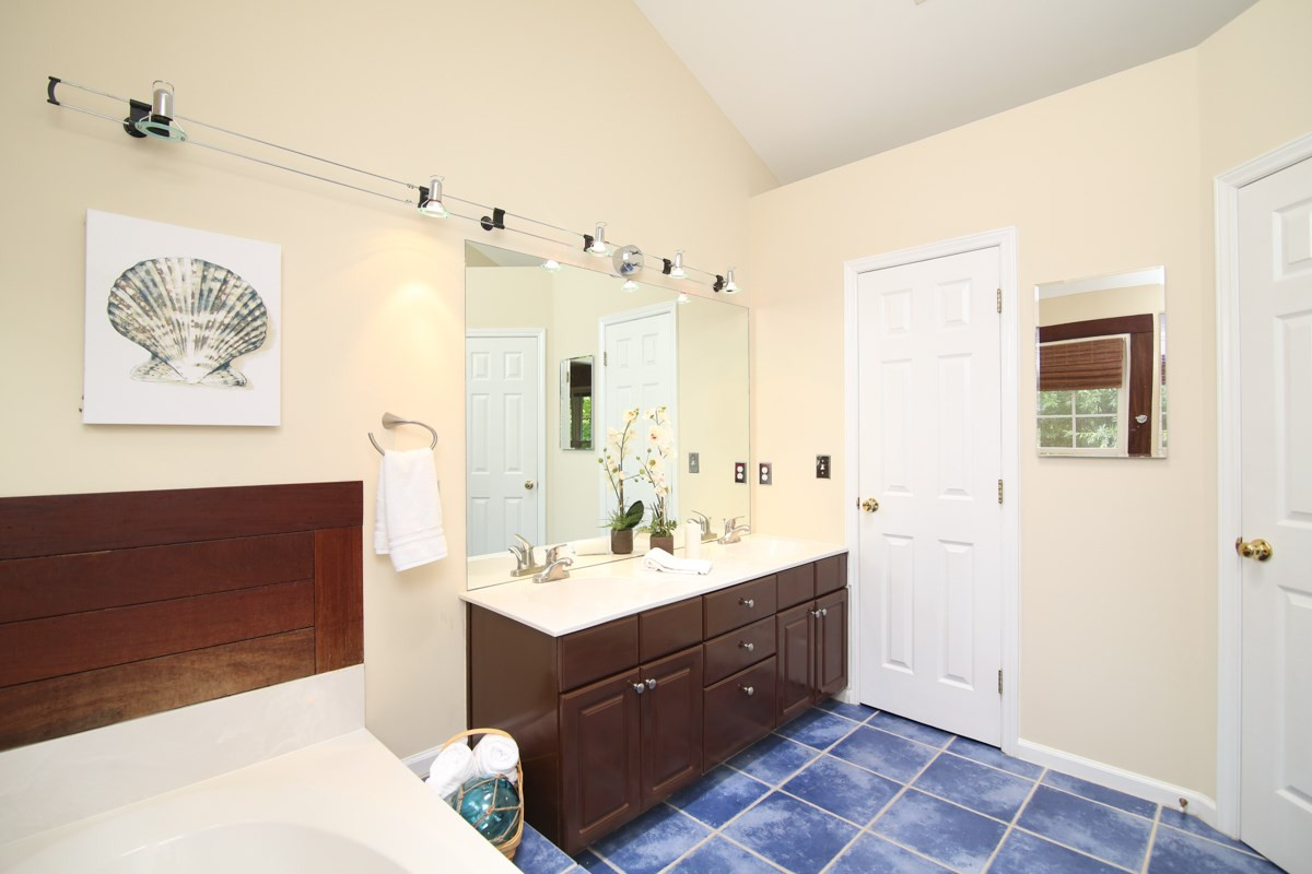 8505 Wheeling Drive Raleigh, NC 27615 - Photo 15 of 25 Photo 15