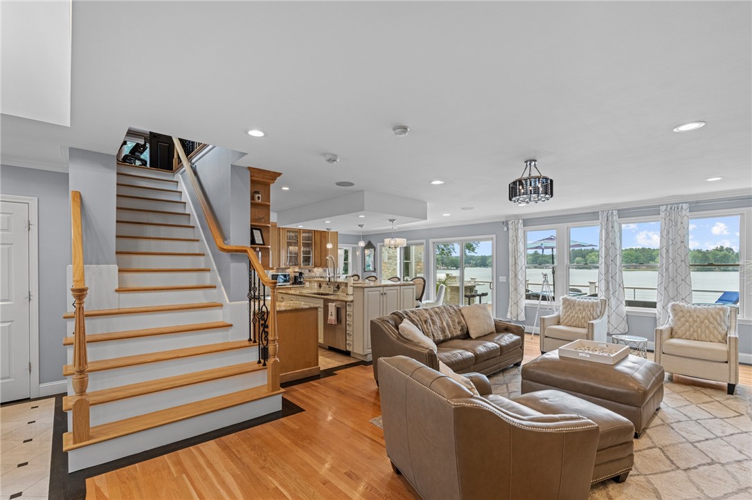 25 Northup Plat Road Coventry, RI 02816 - Photo 15 of 41