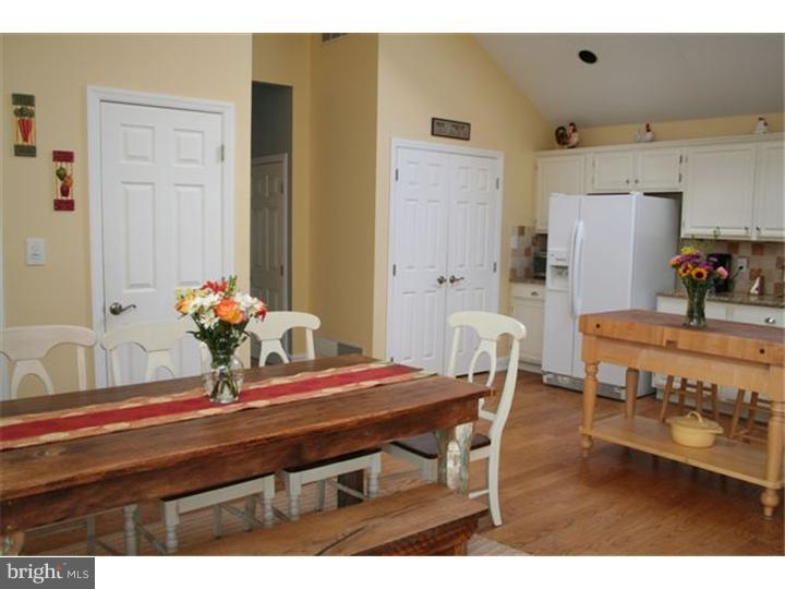 200 Copples Lane Wallingford, PA 19086 - Photo 10 of 25 Kitchen